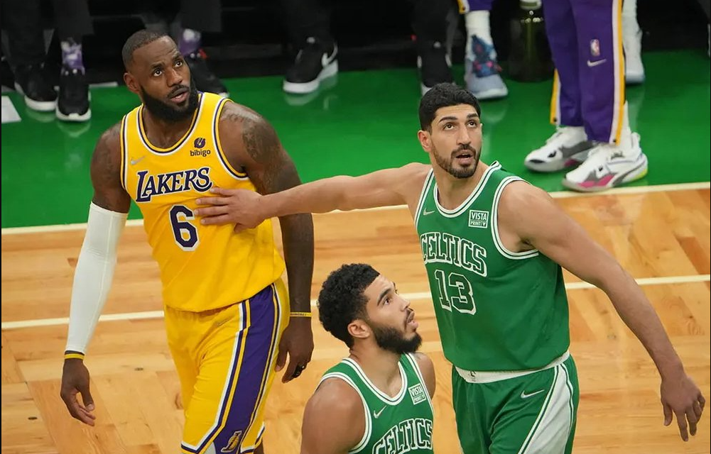 NBA爭議！前綠衫軍中鋒費里登炮轟詹姆斯「獨裁者」行徑，籲球員遠離